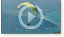 Clip vidéo valse de parapentes sur le lac d'Annecy